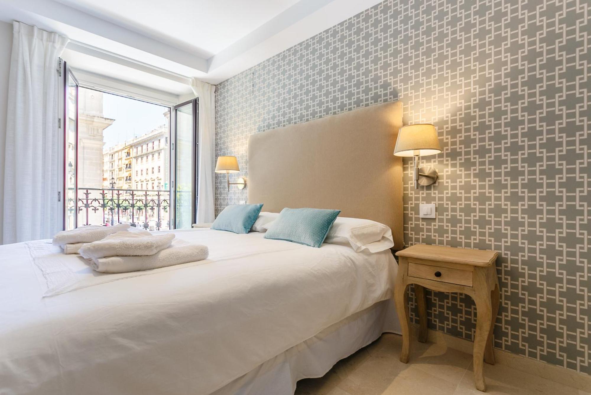 Apartamento Living By Cathedral Севилья Экстерьер фото