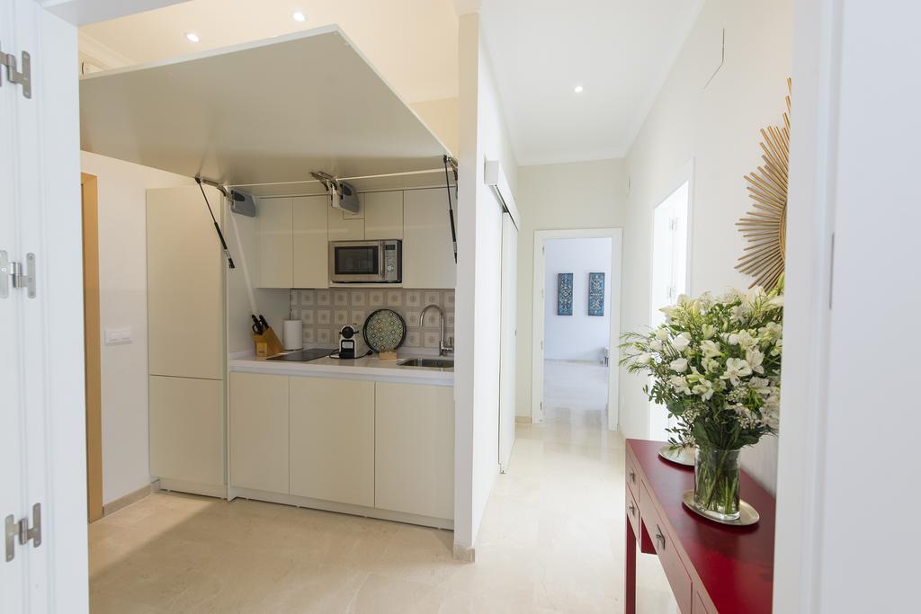 Apartamento Living By Cathedral Севилья Экстерьер фото
