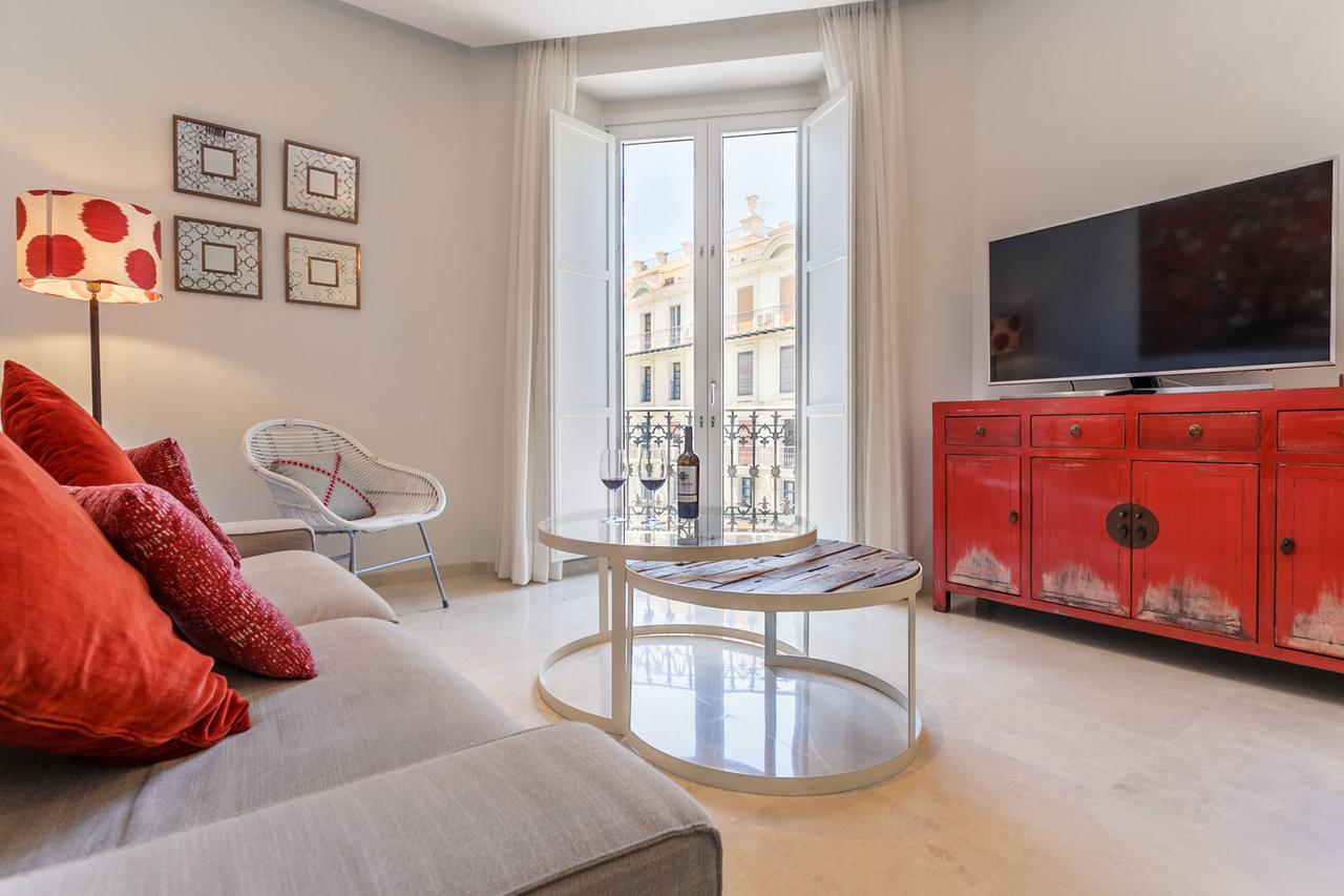 Apartamento Living By Cathedral Севилья Экстерьер фото