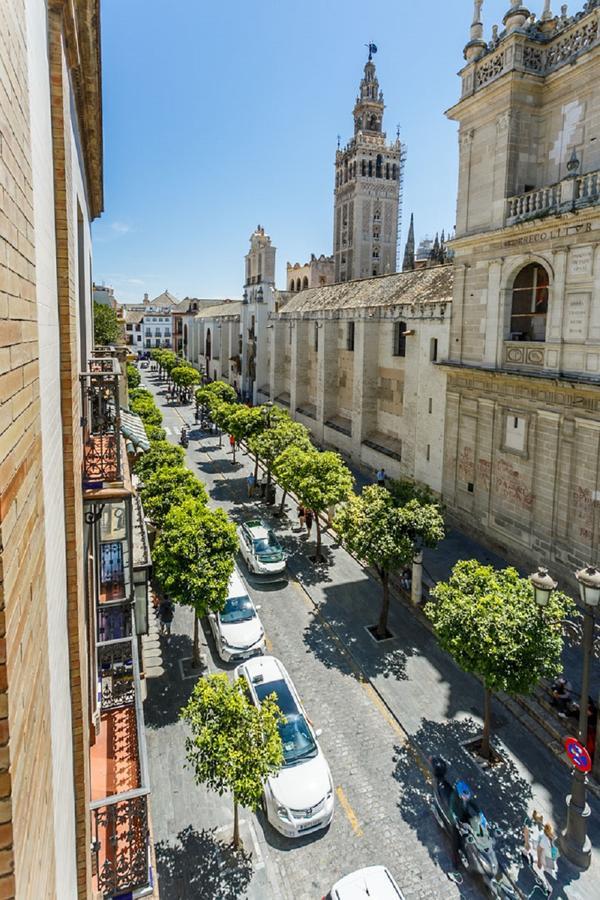 Apartamento Living By Cathedral Севилья Экстерьер фото